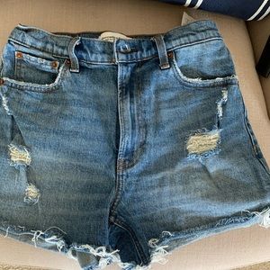 High rise 4” short